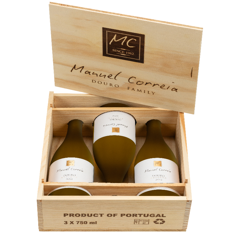 Manuel Correia Reserva Branco Caixa em madeira 3 garrafas